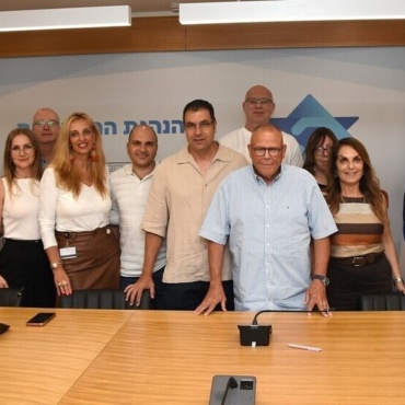 Новые условия для IT-специалистов: в банке «Мизрахи Тфахот» подписан коллективный договор