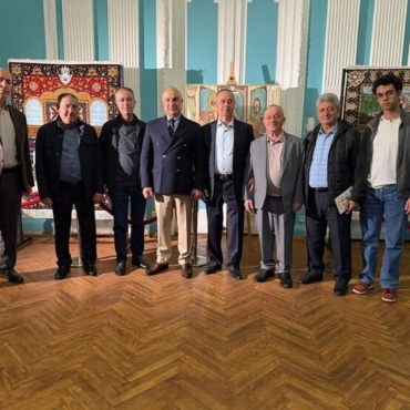 «Магия ковроделия»: в Доме народов России открылась выставка Альберта Рафиева